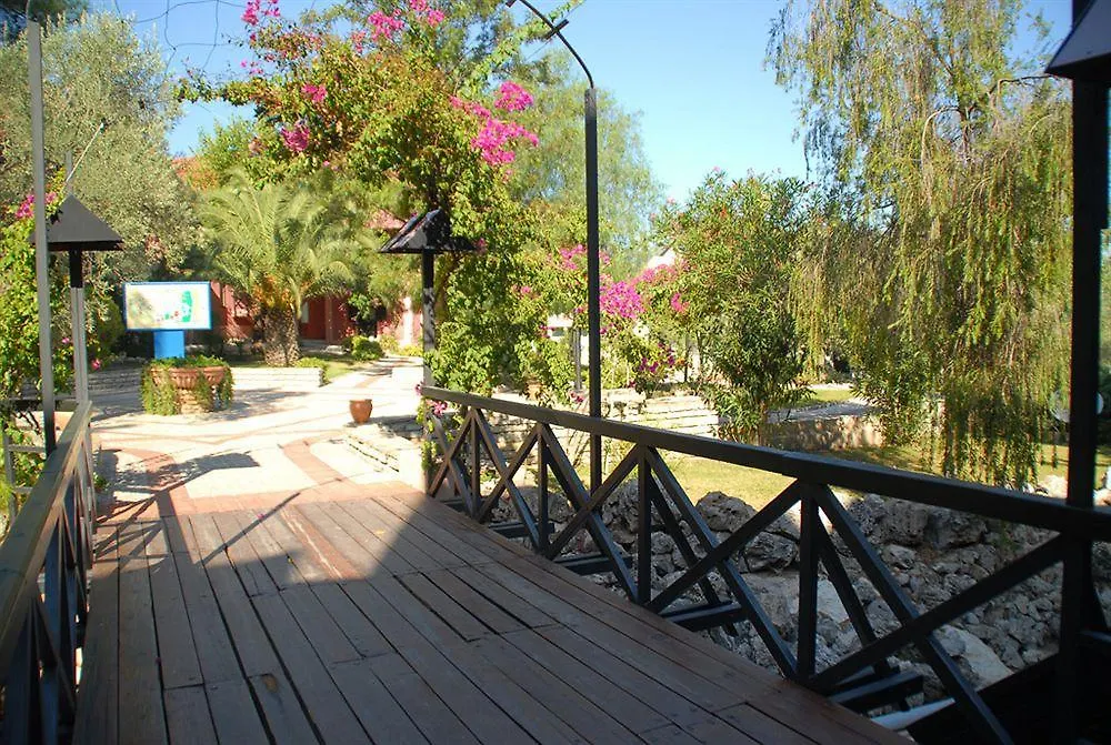 Aurum Exclusive Club Didim 5*,