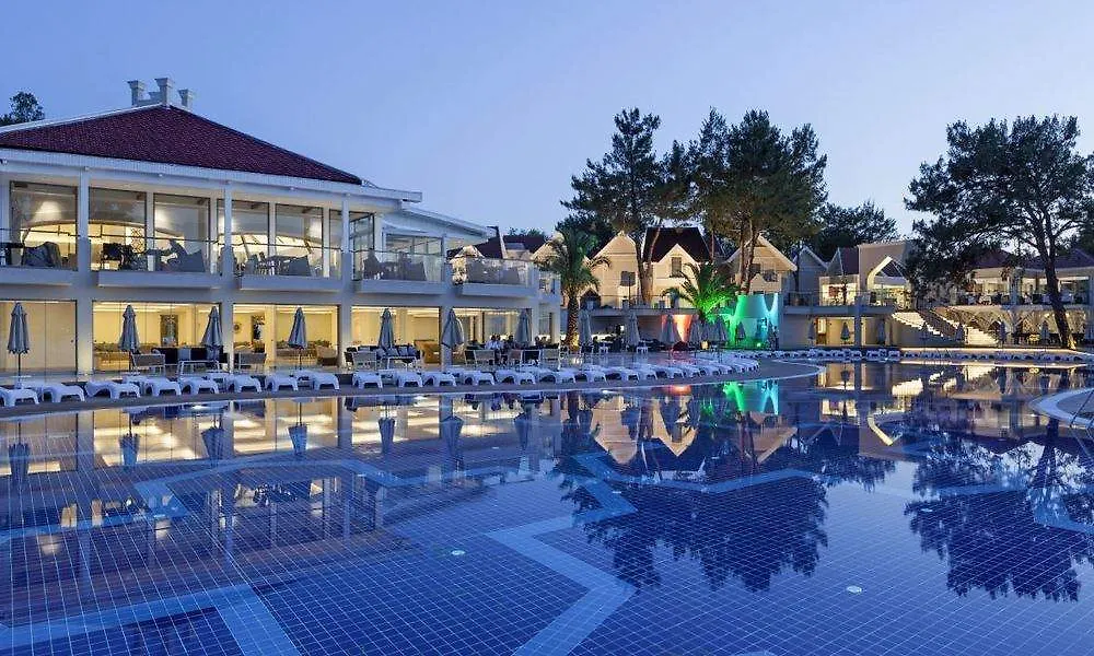 Aurum Exclusive Club Didim 5*,